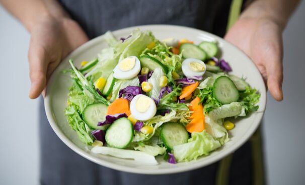 salad sayuran untuk meningkatkan potensi
